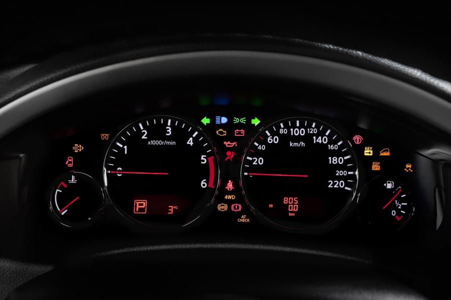  Nissan Pathfinder 2010 года  (фото 19 из 81)